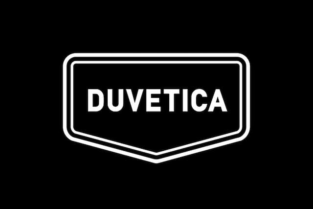 Brand logo of duvetica