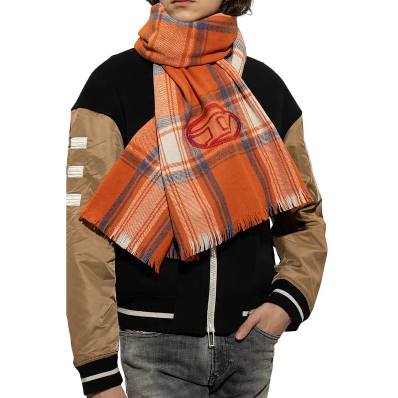Featured product image of diesel-s-ferdie-mens-check-scarf