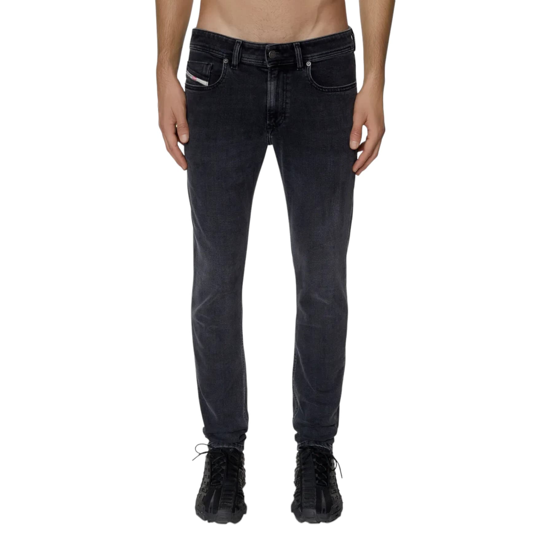 Diesel 1979 Sleenker mens dark grey slim fit denim jeans front view