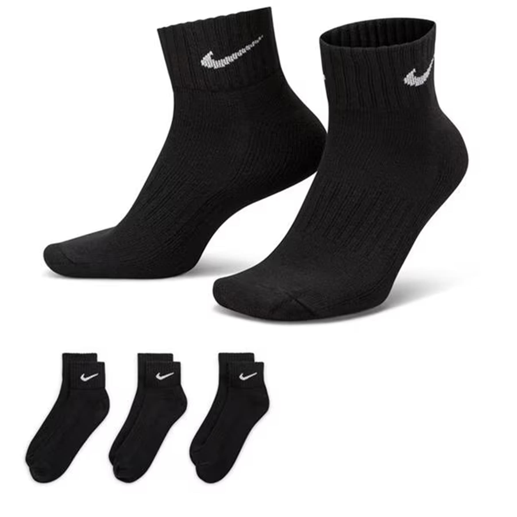 Nike SX7667 black men's ankle socks front view