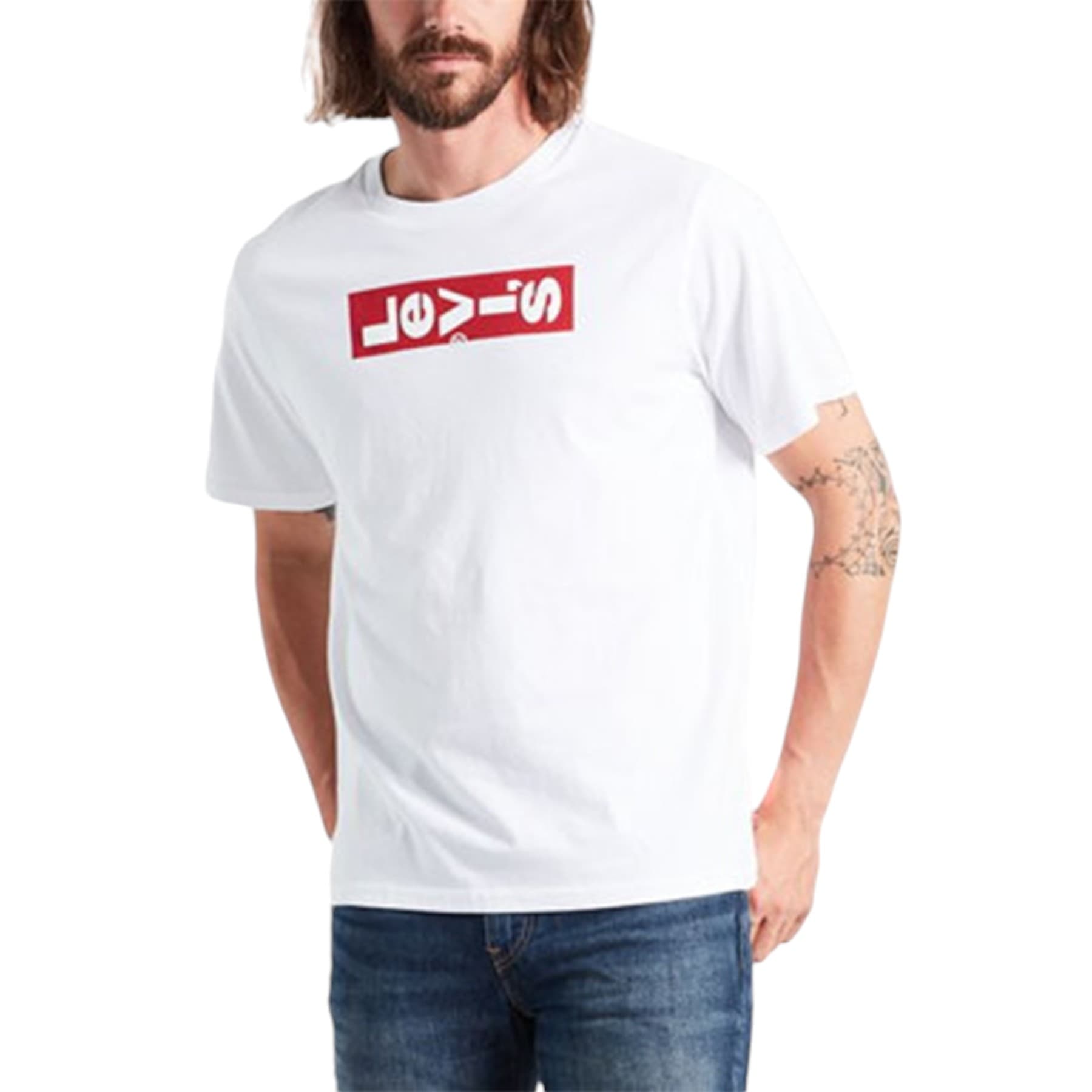Levi's men's white t-shirt front view with brand patch logo