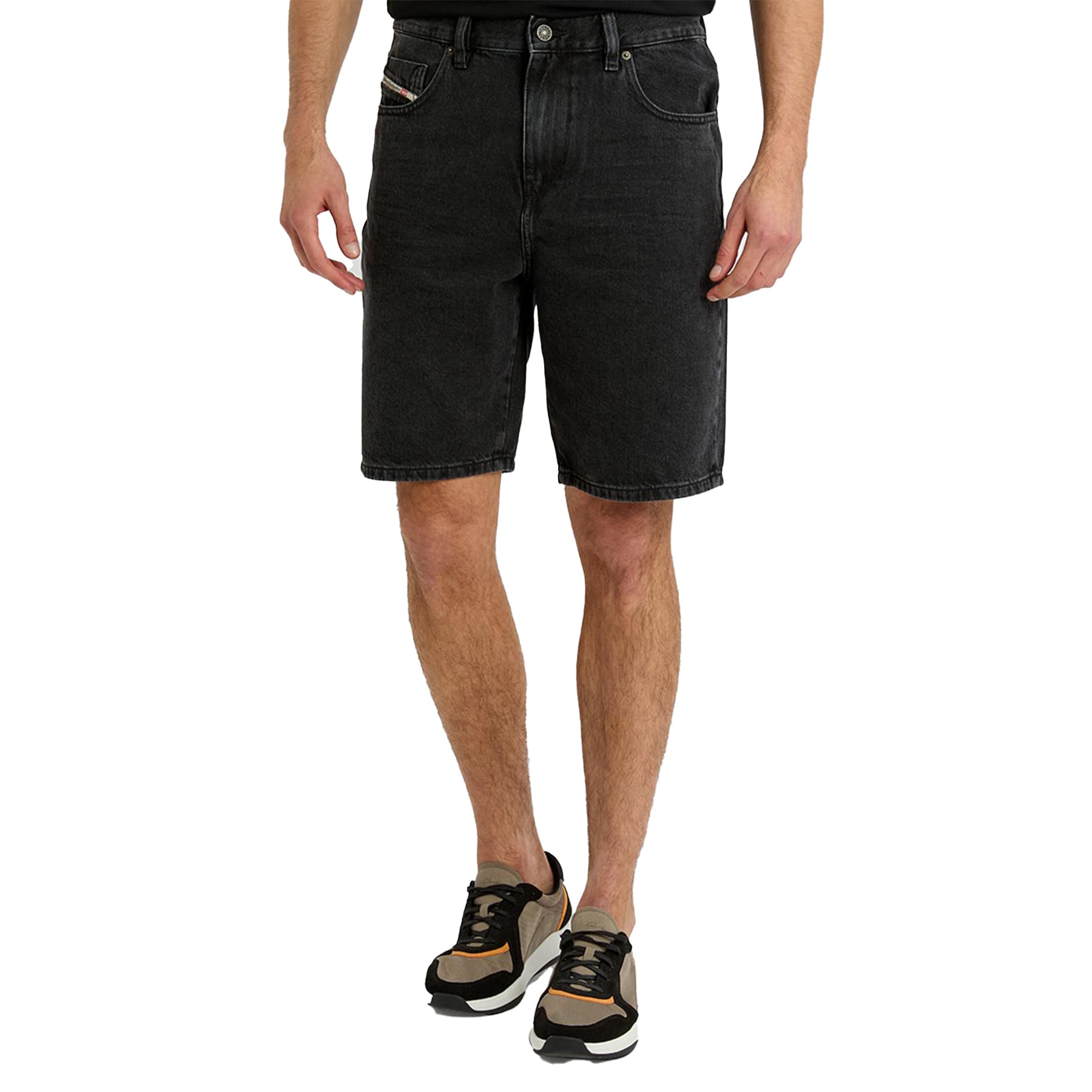 Diesel D-STRUKT-SHORT black denim shorts front view